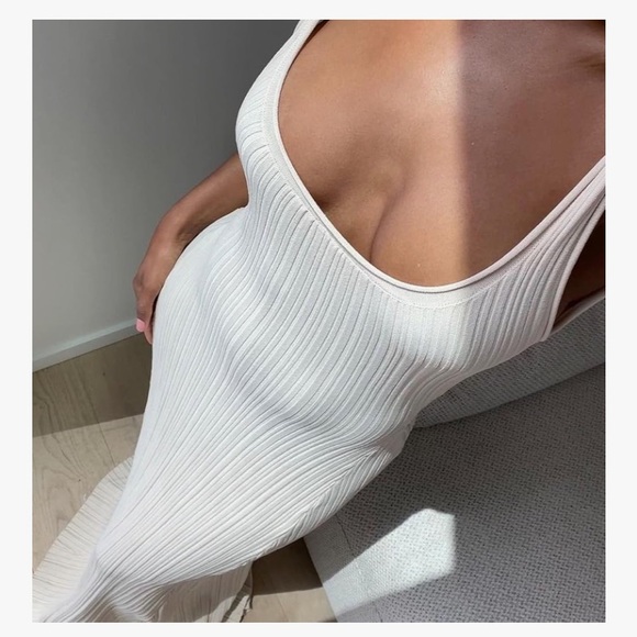 Elegant white ribbed summer Maxi Dress - Picture 4 of 4
